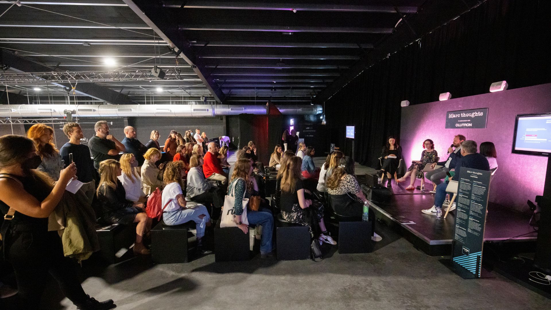 [d]arc thoughts winter lighting talks programme busy shot