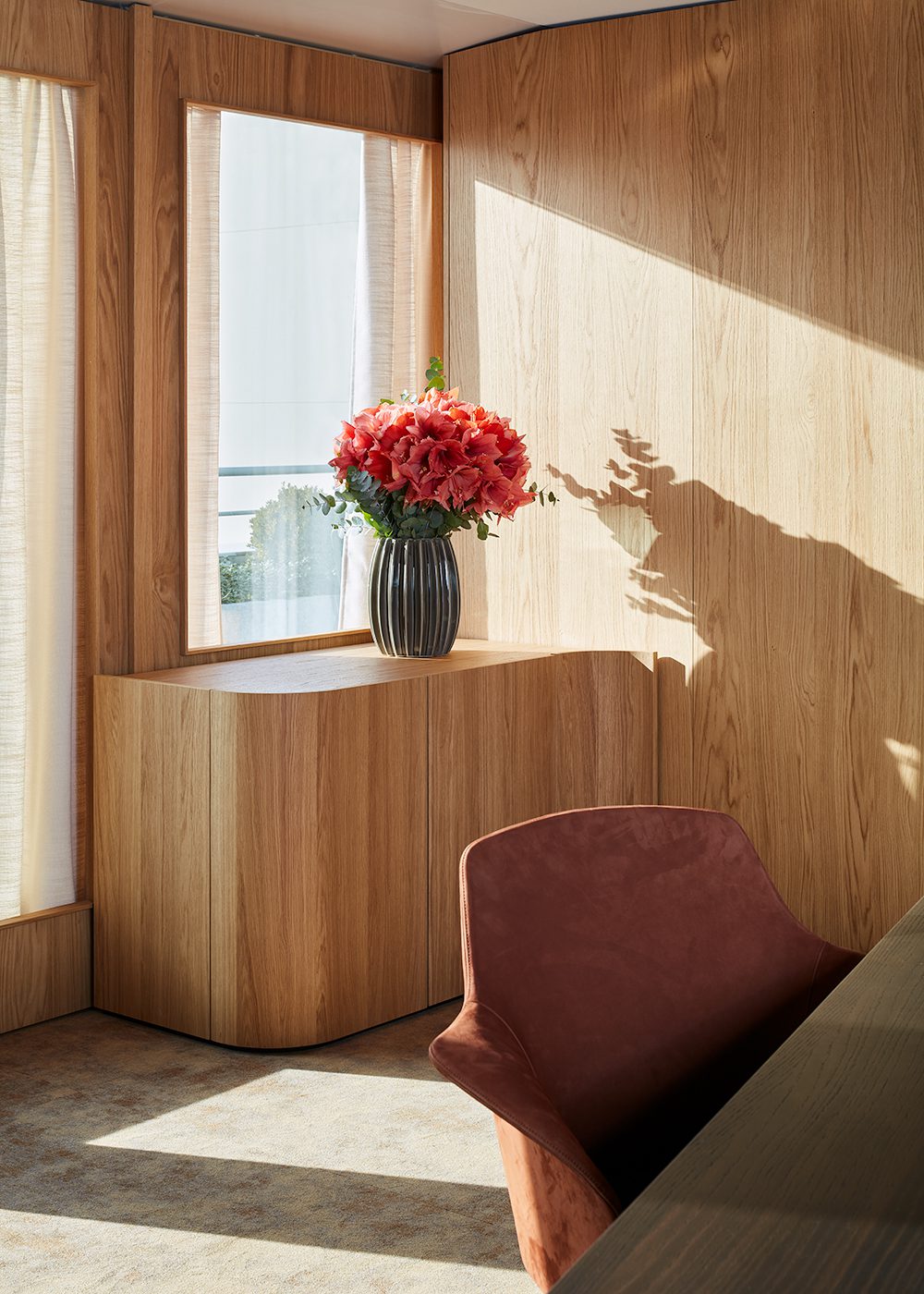 Louis Denavaut, Hauvette & Madani, Paris, France, office interiors, office design, elegant interiors, OnOffice magazine
